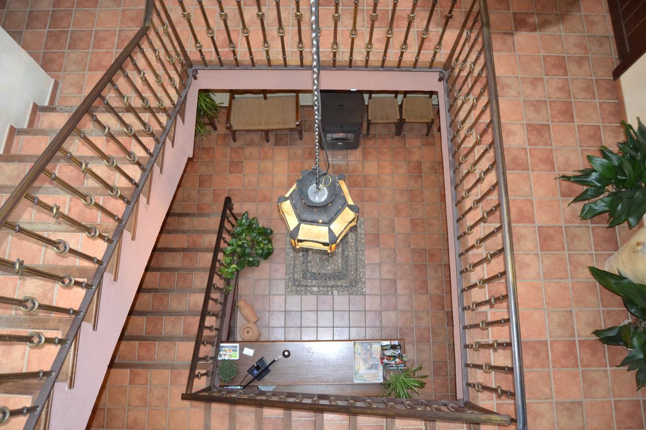 גאלארוזה Hostal Toribio מראה חיצוני תמונה
