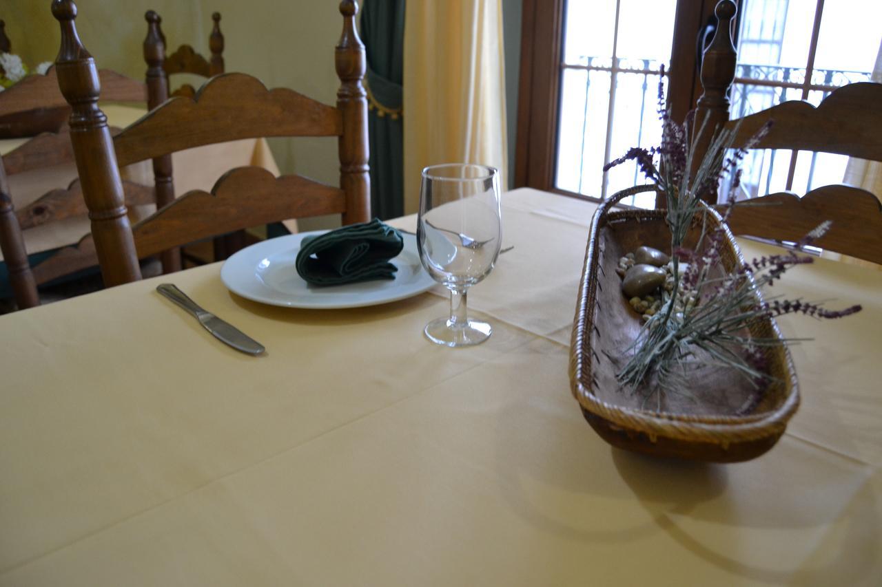 גאלארוזה Hostal Toribio מראה חיצוני תמונה