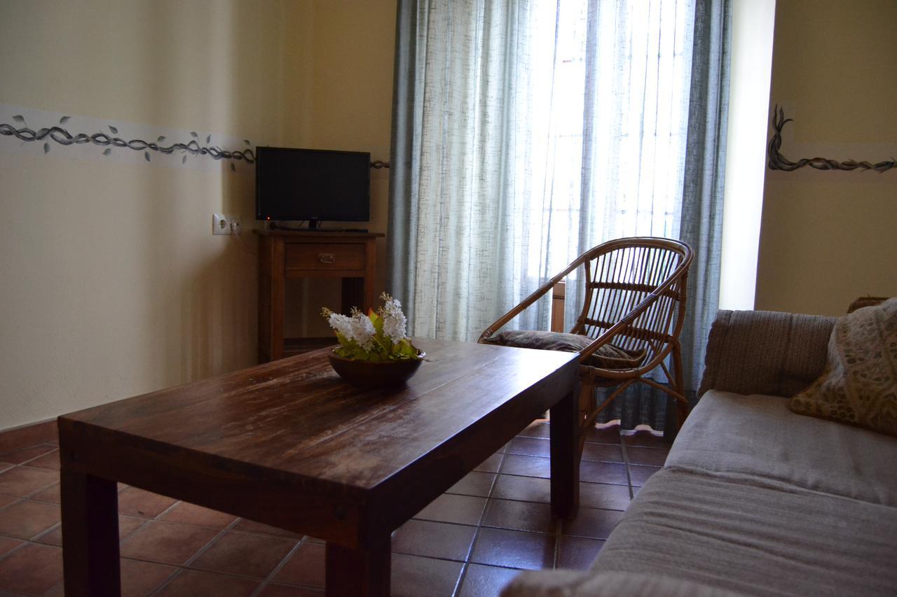 גאלארוזה Hostal Toribio מראה חיצוני תמונה