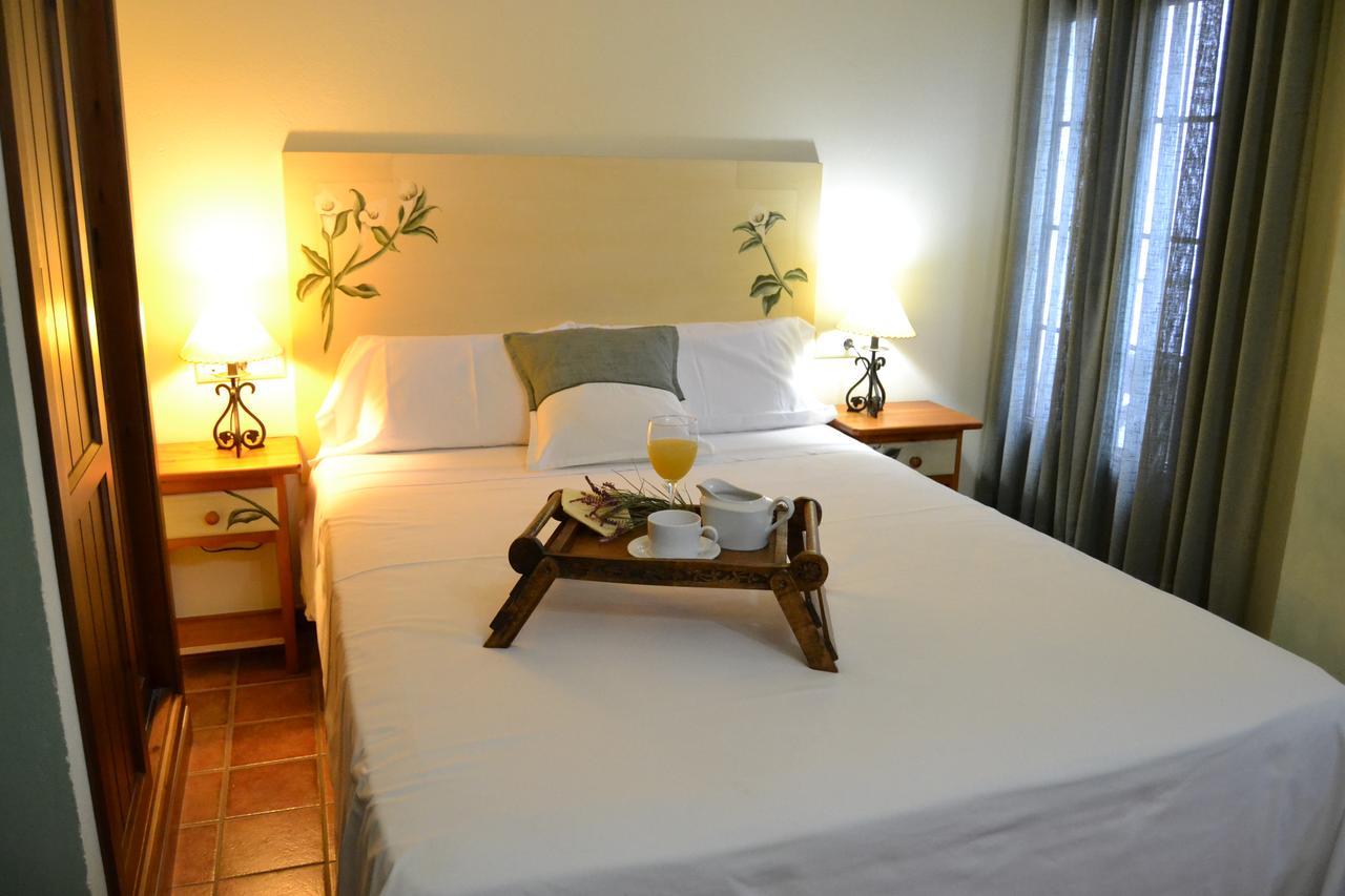 גאלארוזה Hostal Toribio מראה חיצוני תמונה